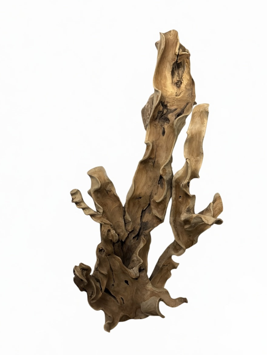 Große Holzskulptur